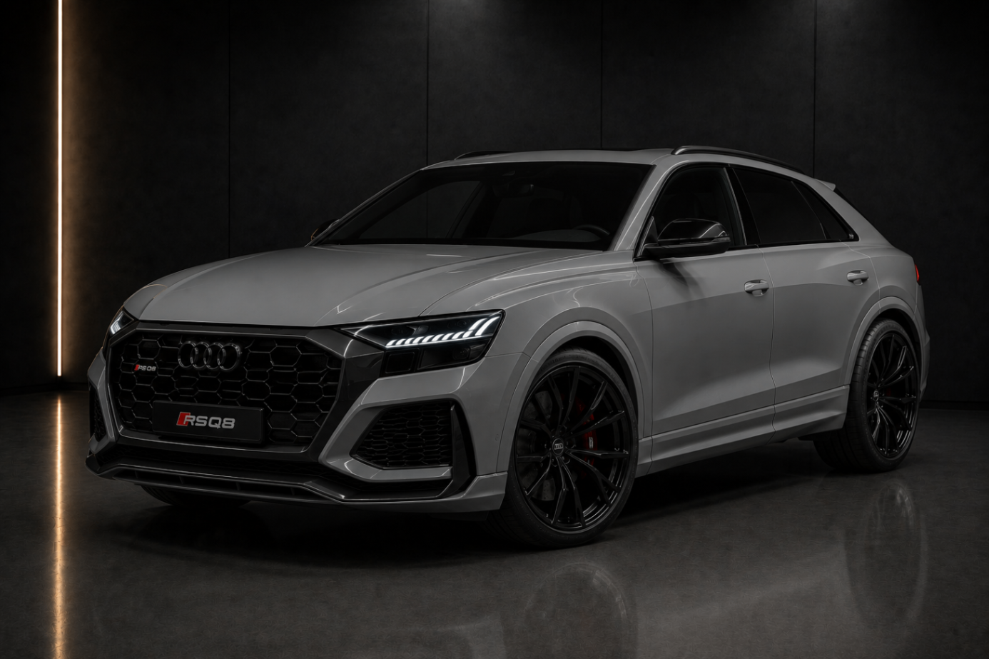 Audi RSQ8